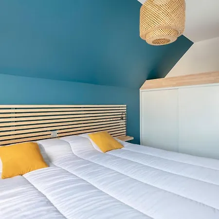 Дом отдыха Moderne Avec Piscine Pour 15 Personnes ! *