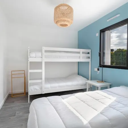 Moderne Avec Piscine Pour 15 Personnes !