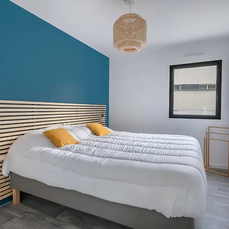 Moderne Avec Piscine Pour 15 Personnes !